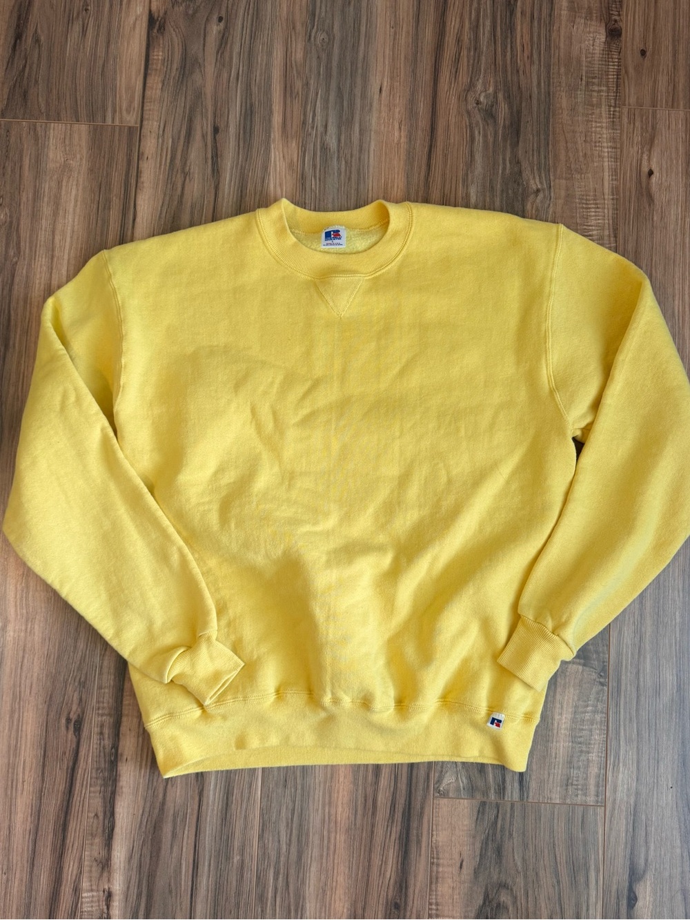 Vintage Russell Athletic Men’s Crewneck Sweatshirt - Bright Yellow